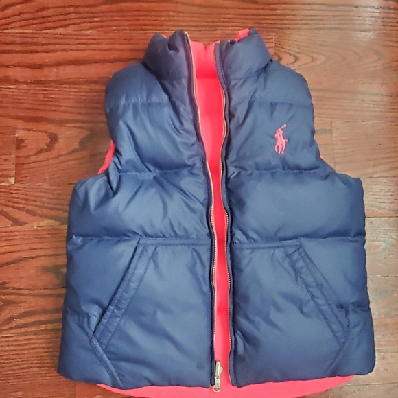 Ralph Lauren Girls reversible puffer vest size 6T-8T - Picture 2 of 2